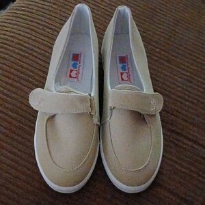 American Sweetheart Velcro- Closure Beige Canvas Shoes ■ Size 10M